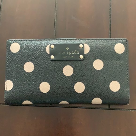 Kate Spade Polka Dot Wallet - Picture 1 of 2